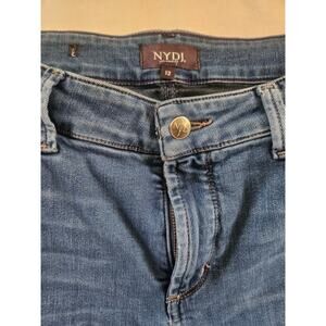 NYDJ Not Your Daughter's Jeans Size 12 Straight Leg Mid Rise Medium Wash Denim
